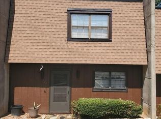 743 Cedar Pointe Ct SW, Marietta, GA 30008