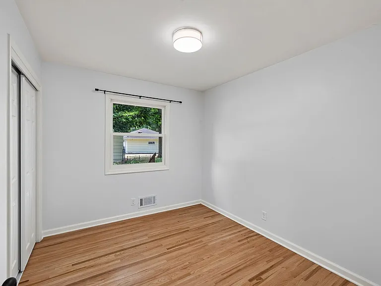 2036 Coral Ln — Photo 16