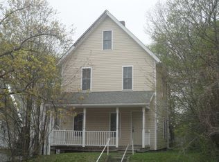 418 W 4th St, Oil City, PA