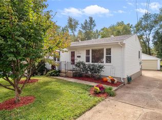 11022 Gertrude Ave, Saint Ann, MO 63074