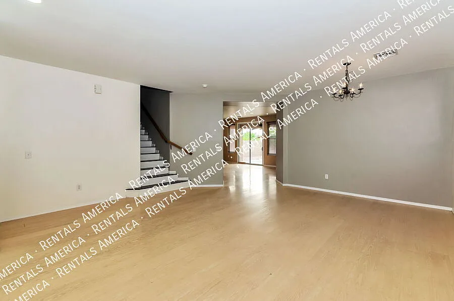 Gorgeous home in Rancho Valencia! — Photo 3