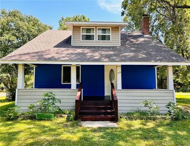 216 N McKinnon Ave, Gentry, AR, 72734