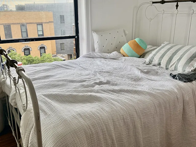 1909 N Lincoln Ave #4S — Photo 8