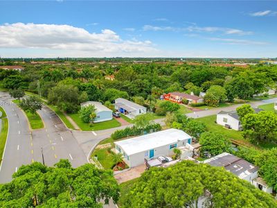 321 Commodore Dr, Plantation, FL, 33325