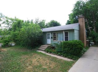 3402 Dryden Dr, Madison, WI 53704