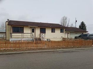 302 Constitution Ave #2, Saratoga, WY 82331