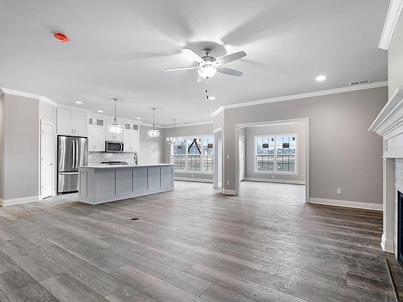 4th image of 7101 A Ironwood Cir