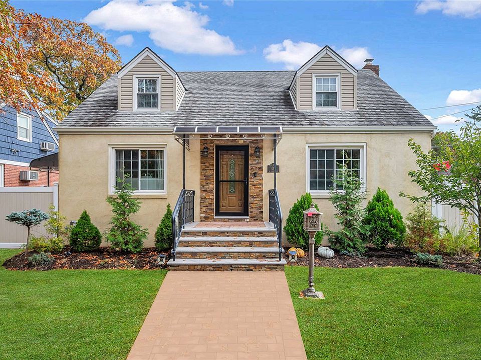 555 N Corona Avenue, Valley Stream, NY 11580 Zillow