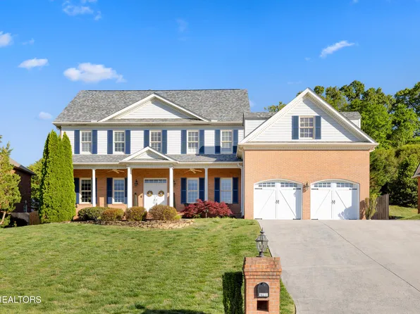 5113 Gouffon Rd, Knoxville, TN 37918