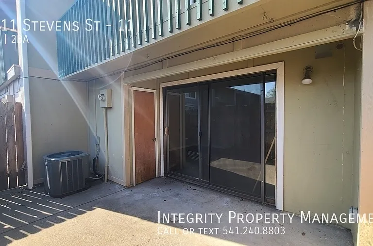 1111 Stevens St #11 — Photo 19