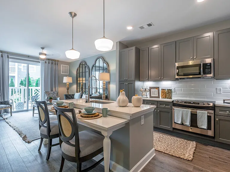 Everleigh Cool Springs 55+ Active Adult Apartment Homes — Photo 8