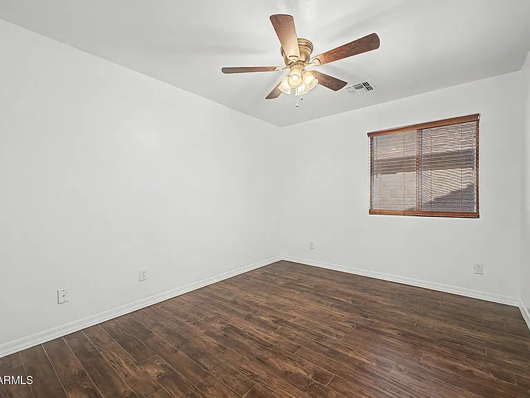 25537 W Forest Grove Ave — Photo 27