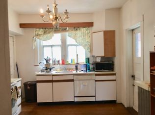 1677 Beacon St APT 2D, Brookline, MA 02445