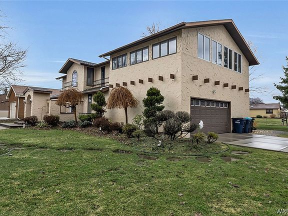 2nd image of 660 S Colony Rd