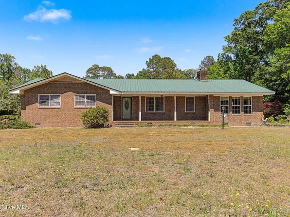 2498 Nc Highway 53, Elizabethtown, NC 28337