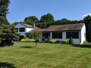 7 Norman Ln, Succasunna, NJ 07876