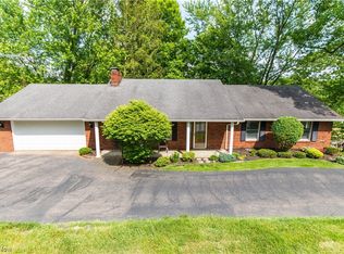 5630 Pleasant View Dr, Nashport, OH 43830