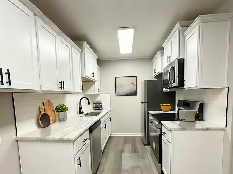 713 Melody Ln #C-7 — Photo 3