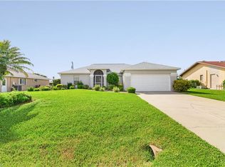 3020 SE 8th Ave, Cape Coral, FL 33904