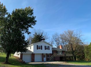 225 Lower Snake Spring Rd, Everett, PA 15537