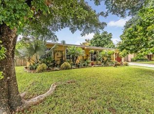 12324 SW 105th Ln, Miami, FL 33186