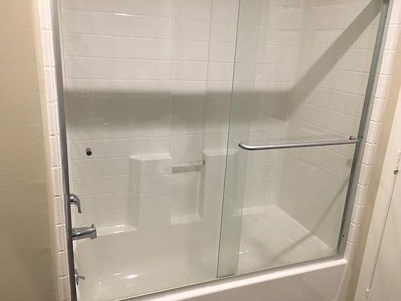 3rd image of 1231 5th St #401