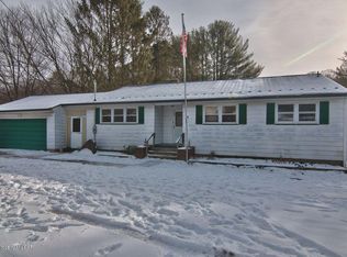 296 Overbrook Ave, Dallas, PA 18612