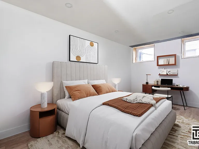 416 Lorimer St #1R — Photo 5