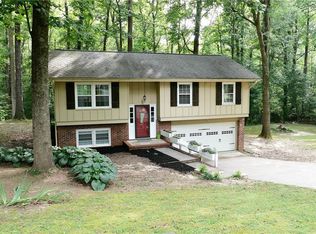 401 Woodland Cir, Pendleton, SC 29670