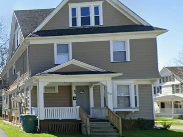 201 Rosewood Ter, Rochester, NY 14609