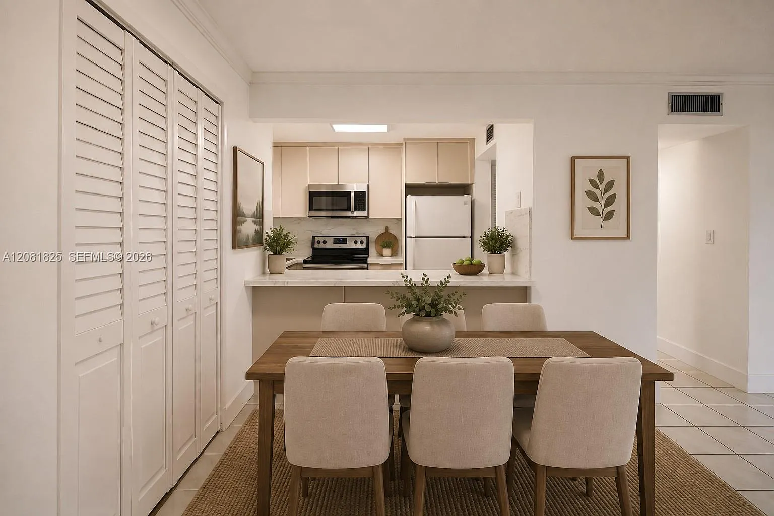 Pineside Condo No 1 — Photo 2