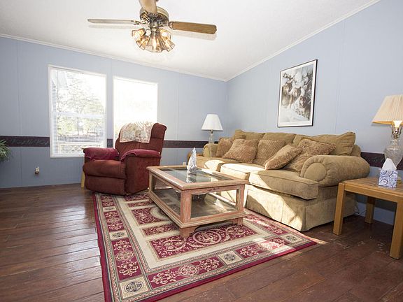 5th image of 4766 Cambridge Dr