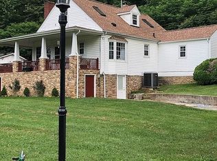 7466 Lee Hwy, Troutville, VA 24175