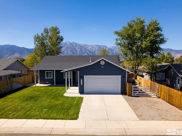 1422 Bumblebee Dr, Gardnerville, NV 89460