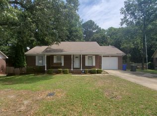 5090 Summer Ridge Rd, Fayetteville, NC 28303