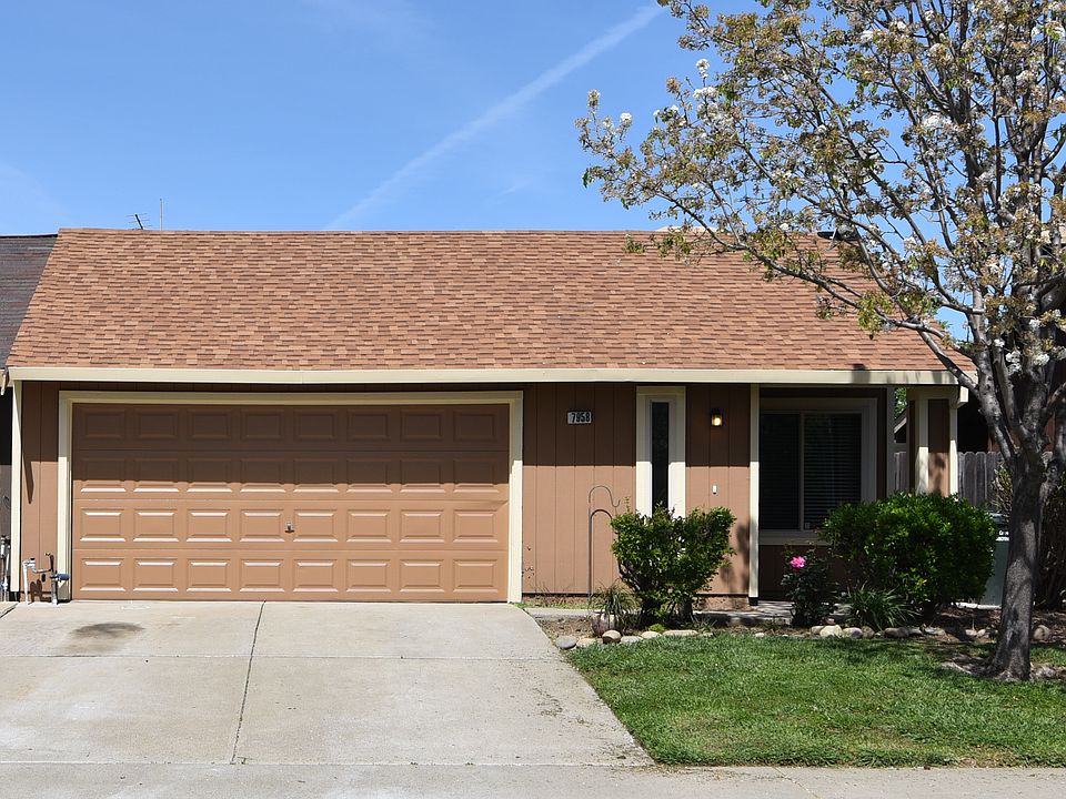 1st image of 7958 Orchard Woods Cir