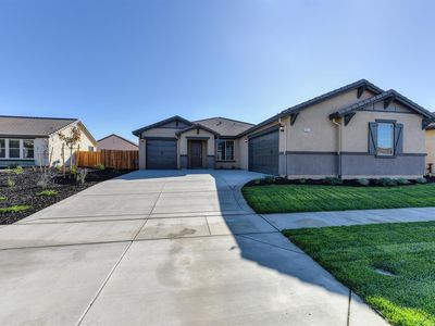 1817 Seabiscuit Way, Plumas Lake, CA, 95961