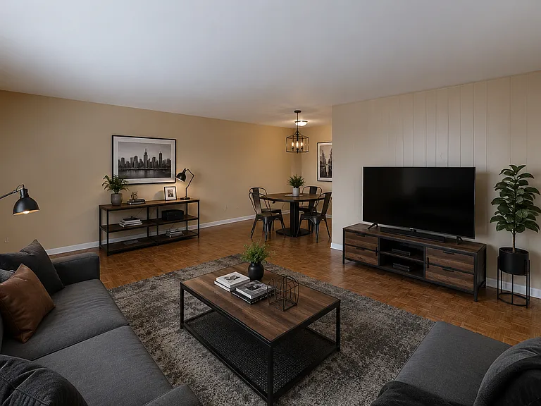 Creekwood Apartments — Photo 5
