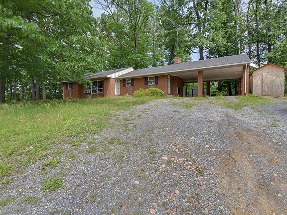 2nd image of 100B Johnson Dr