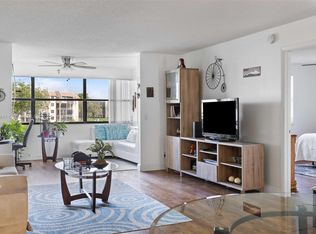 10207 Sunrise Lakes Blvd APT 203, Sunrise, FL 33322