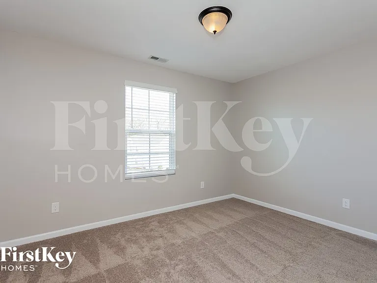 6729 Barefoot Forest Dr — Photo 12