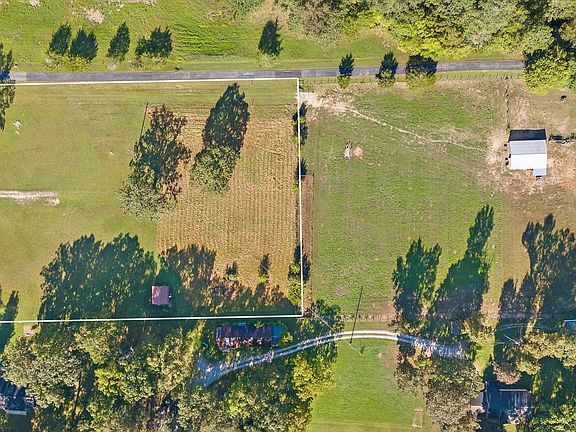 2nd image of 1370 Saunders Rd