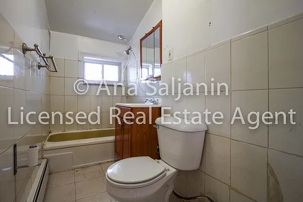 Rented by Citi Zone Realty | media 8