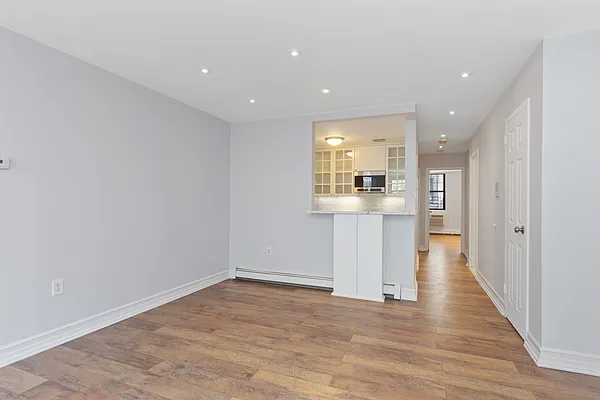 Rented by Corcoran | media 11