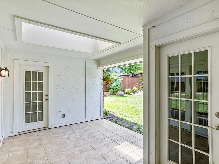2942 Woodland Hills Dr — Photo 36
