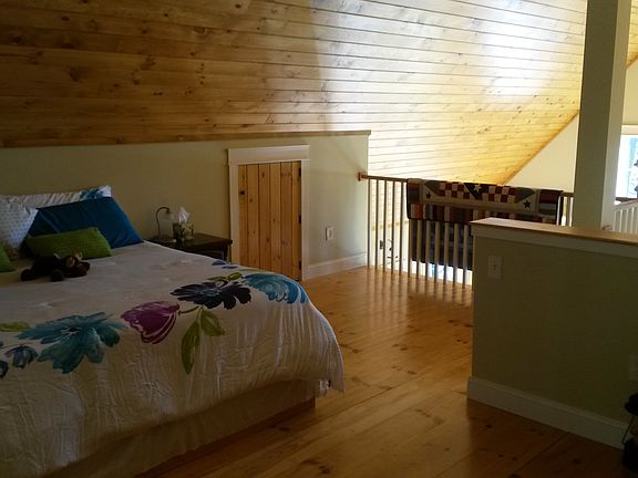 Loft "Master Bedroom"
