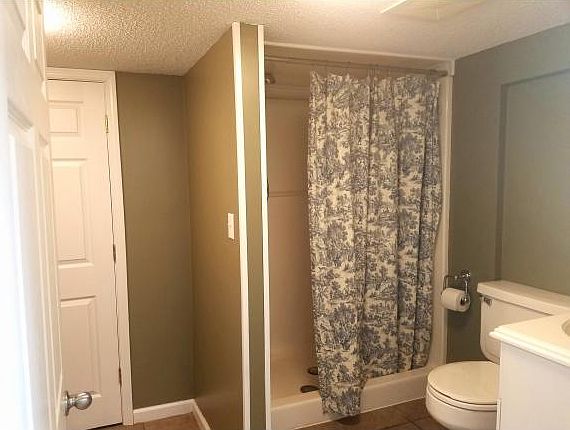 5th image of 209 Orchard Dr