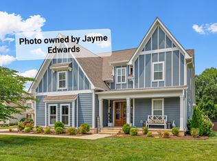 1205 Woodland Xing, Columbia, TN 38401