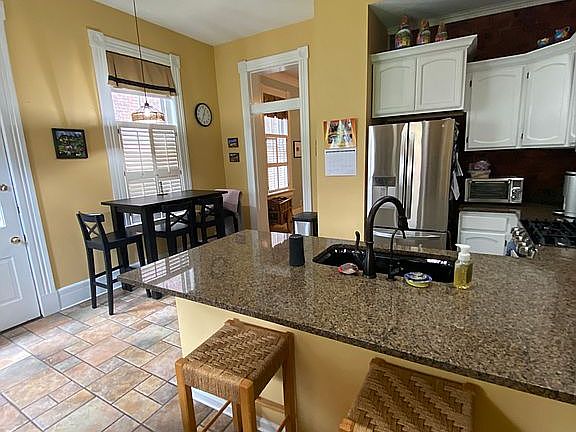 Kitchen with eat-in space