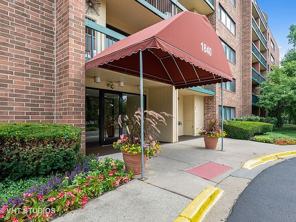 2nd image of 1840 Huntington Blvd APT 606